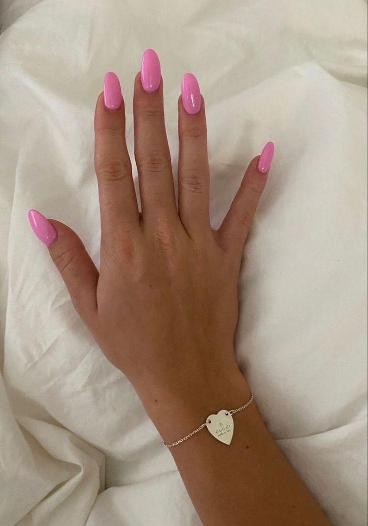 Stiletto ombre nail design by Aria Rose