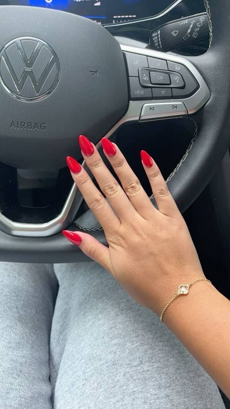 Almond line art nail design by Kayla Grace