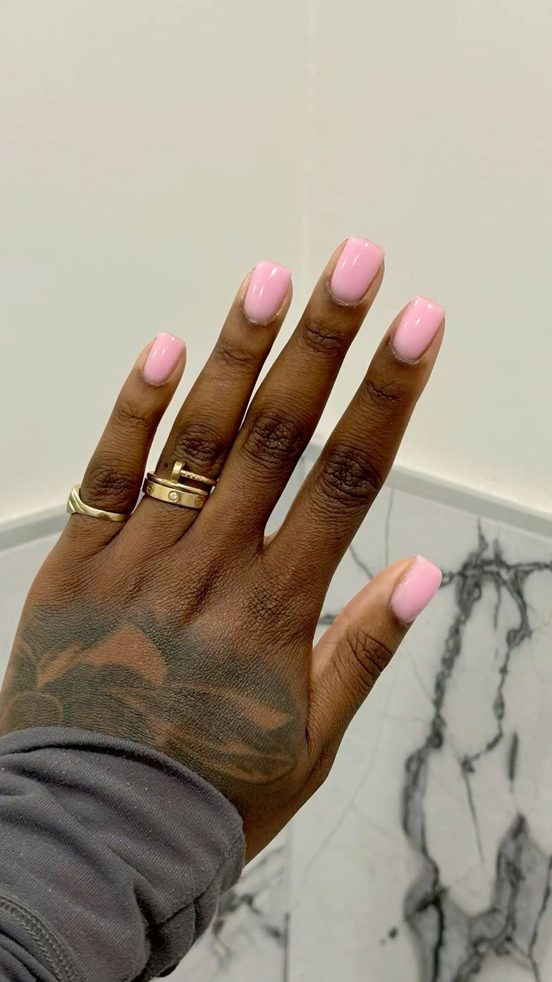 Square geometric nail design by Isla Bloom