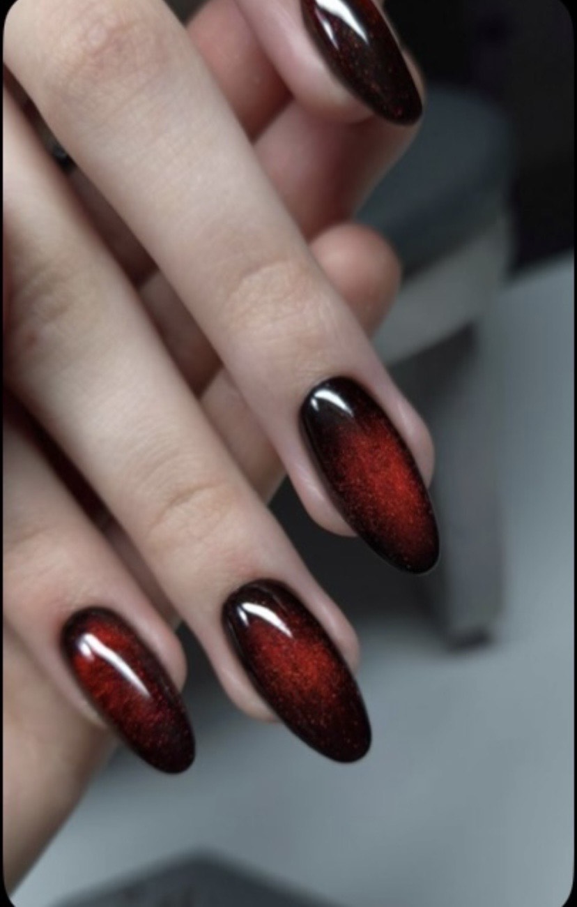 Nails eye cat negro con rojo #nails #eyecat #negroconrojo #…