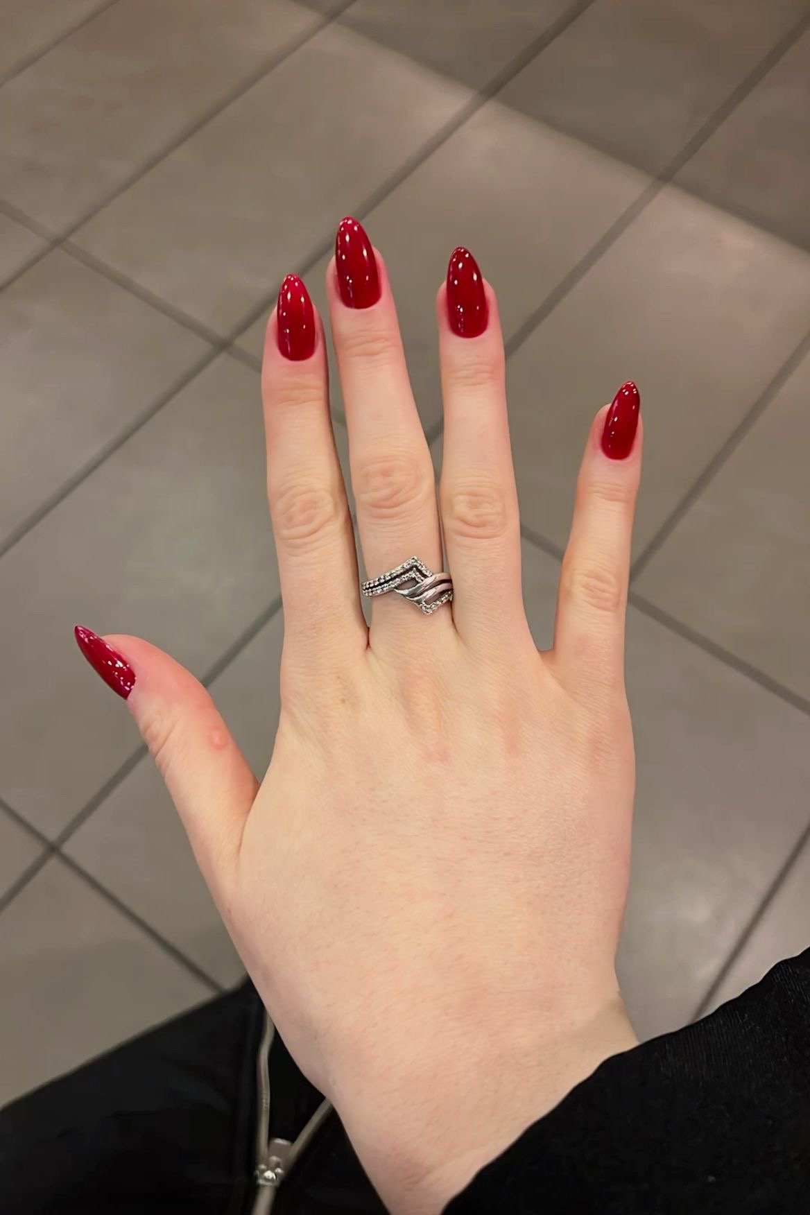 Square line art nail design by Amara Okafor
