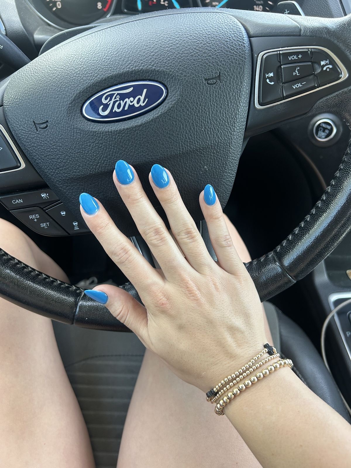 Square glazed nail design by Eva Rose