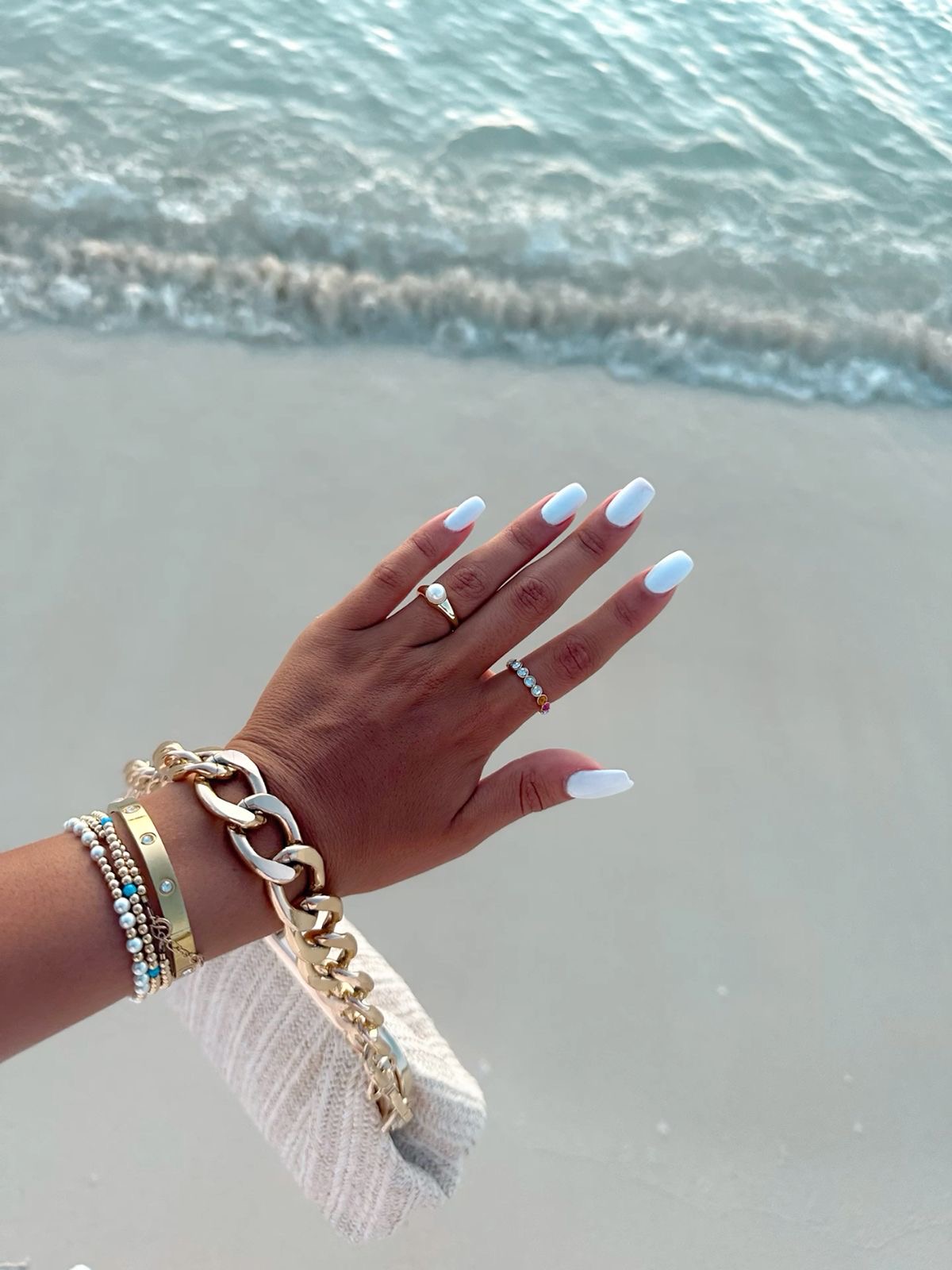 Oval abstract nail design by Paisley Rose