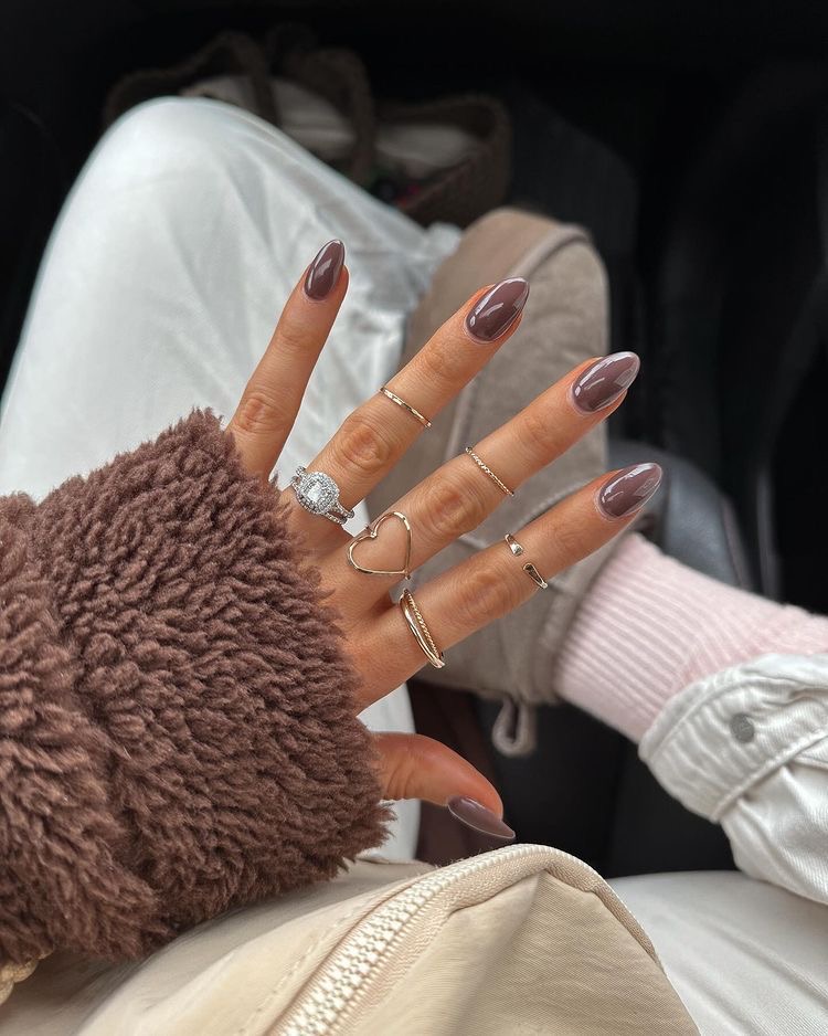Stiletto ombre nail design by Victoria Grace