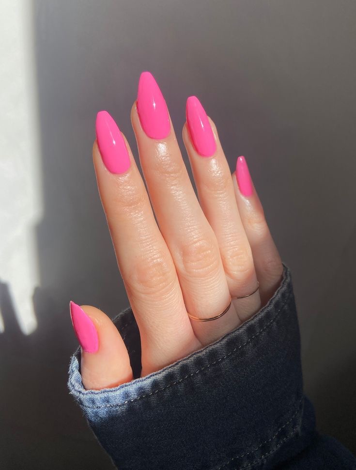 Stiletto glazed nail design by Victoria Grace