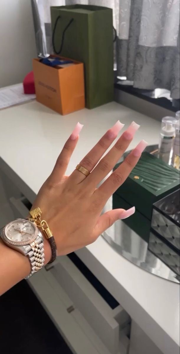 Oval ombre nail design by Amelia Rose