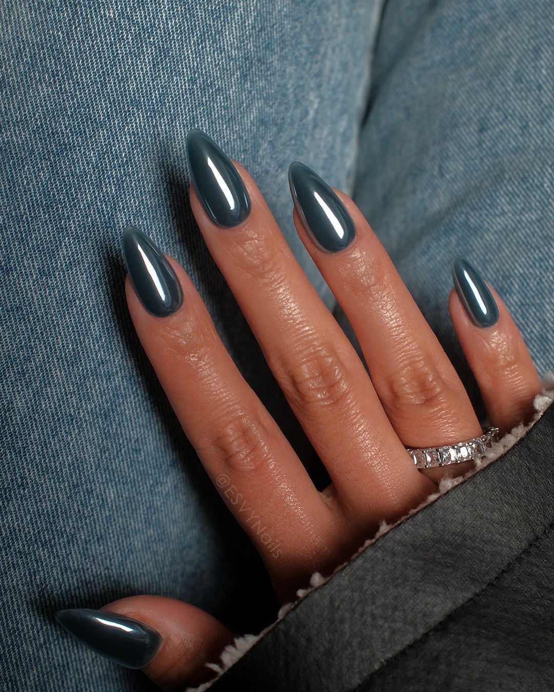 Stiletto glazed nail design by Luna Carter