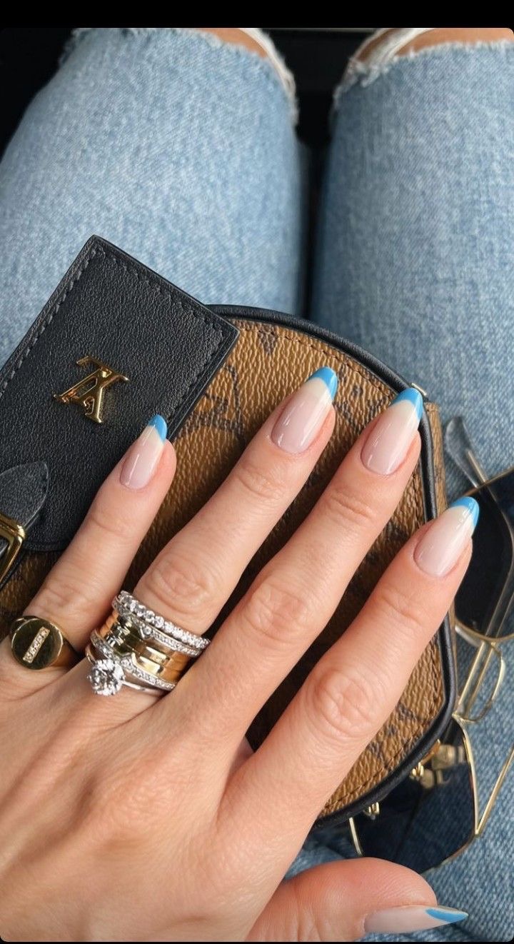 Almond ombre nail design by Serena Grace