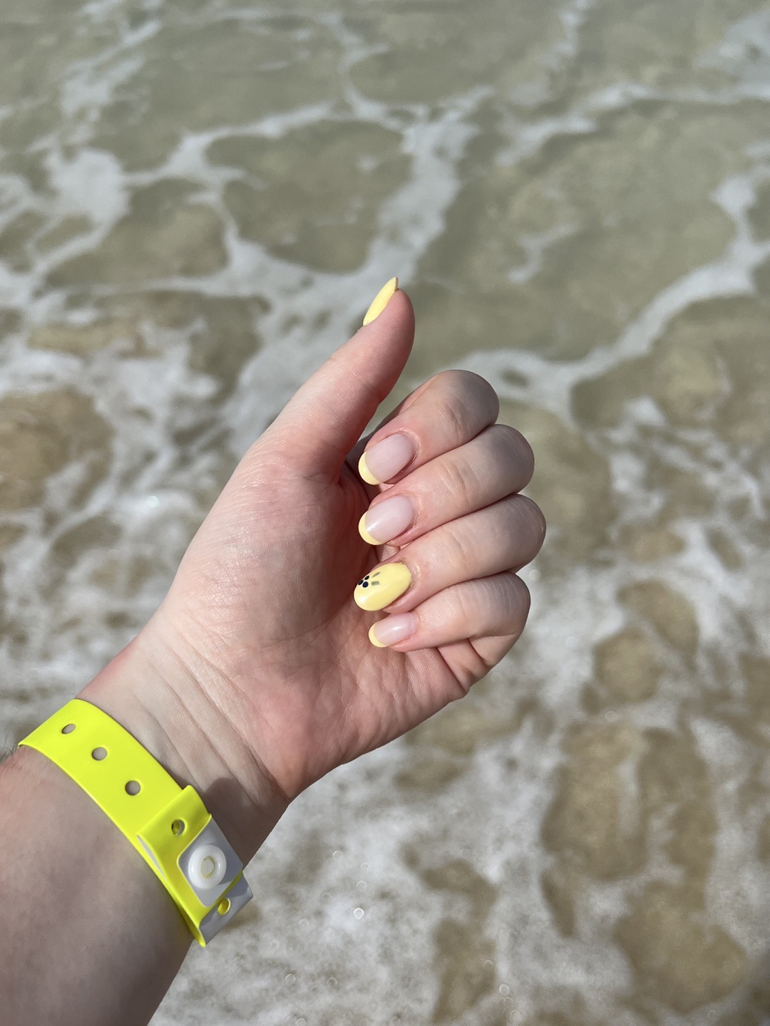 Almond character nail design by Elisabete