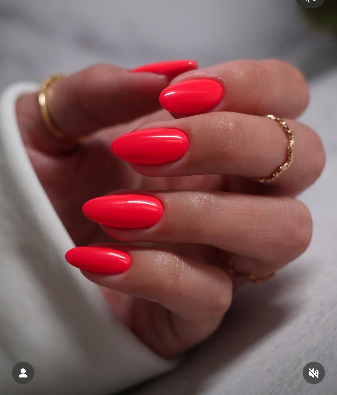 Stiletto glazed nail design by Julia Bloom