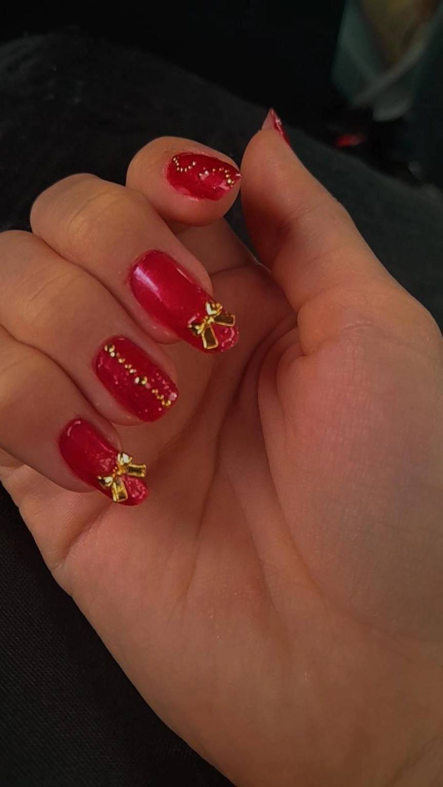 # vermelho e dourado