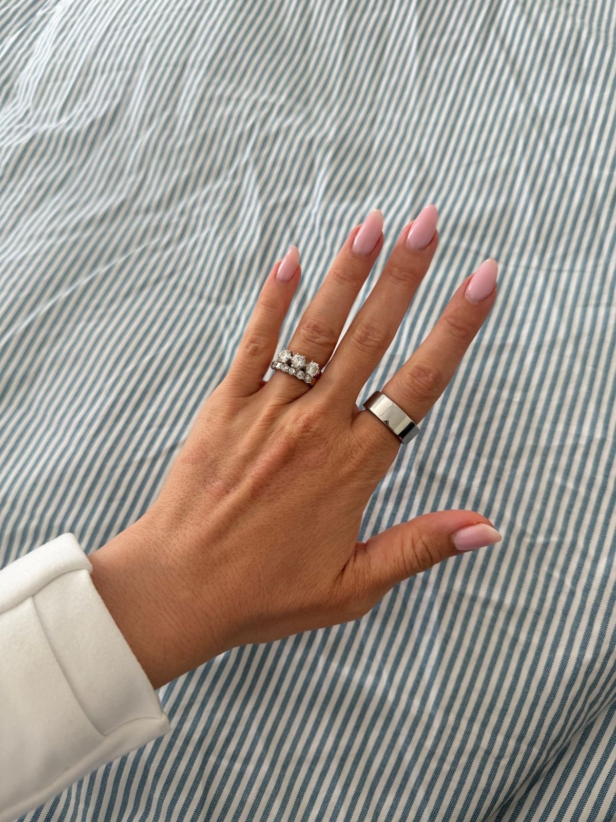 Almond ombre nail design by Gabriella Bloom