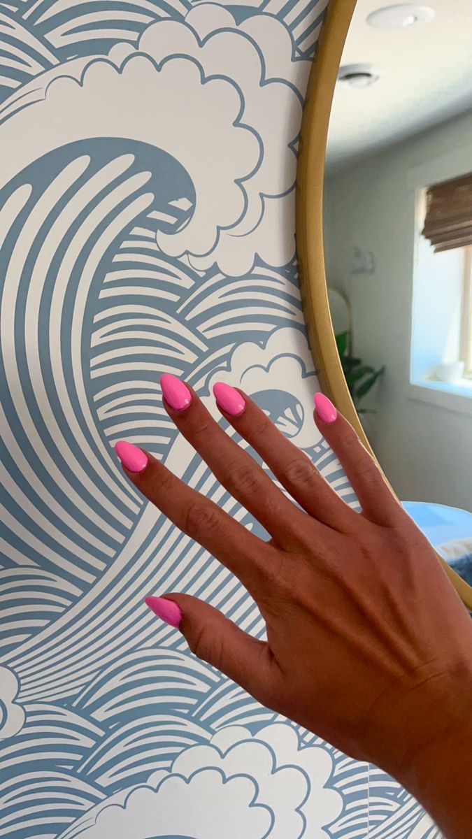 Squoval ombre nail design by Sophie Hart