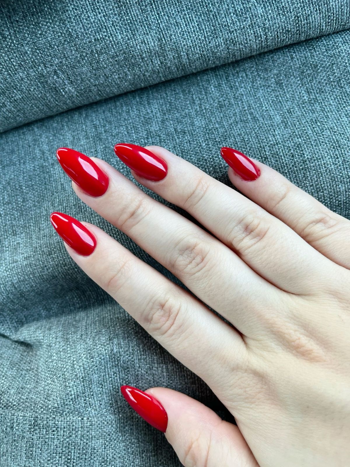 Squoval minimalist nail design by Sophie Hart