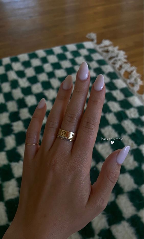 Stiletto glazed nail design by Sophie Hart