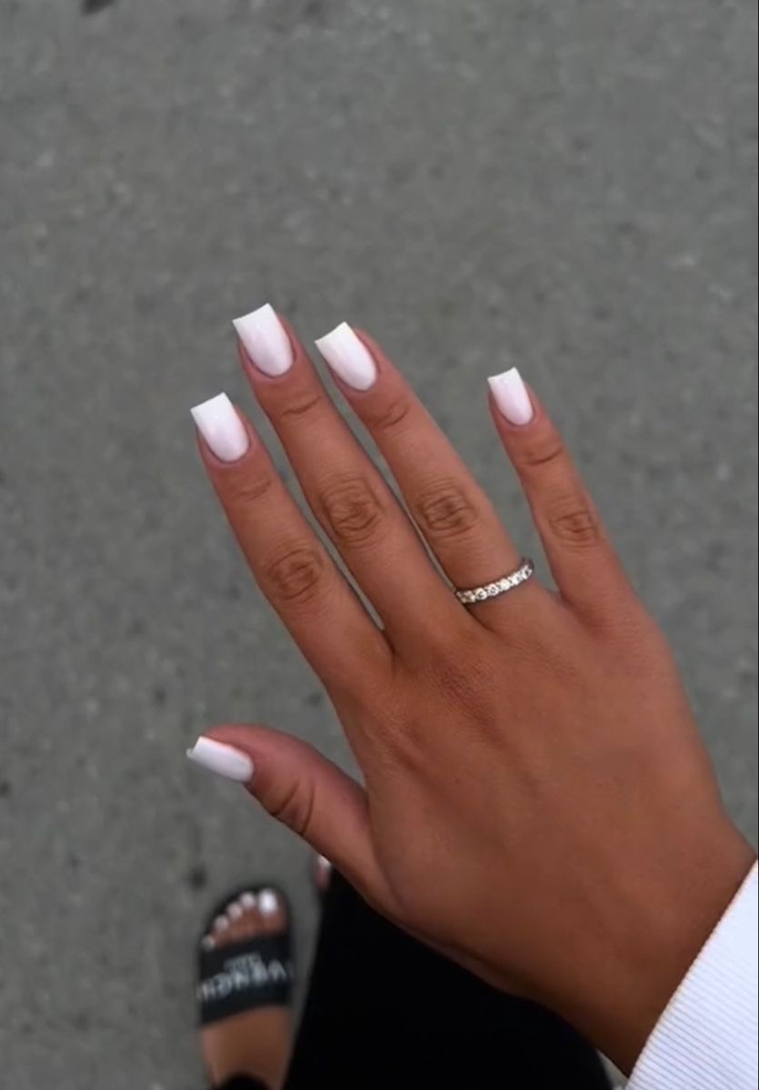 Squoval ombre nail design by Ava Quinn