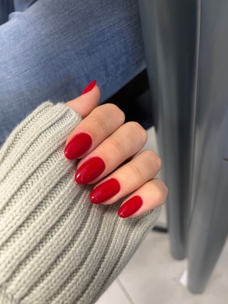 Squoval geometric nail design by Faye Nguyen