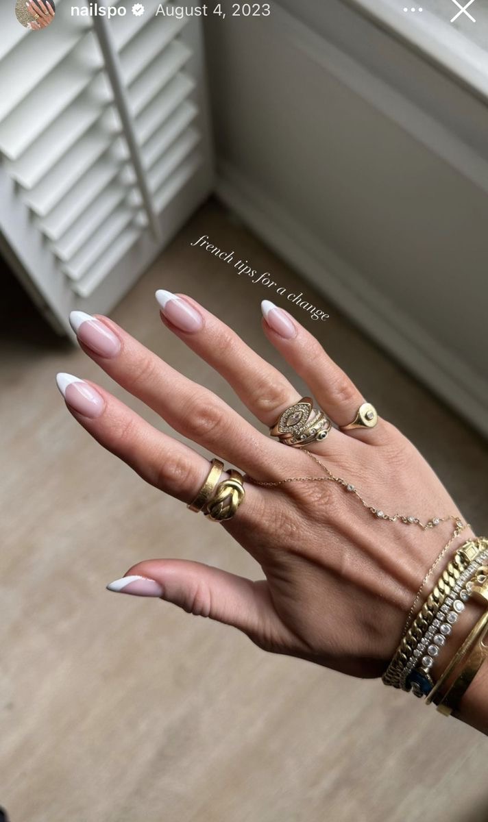 Square marble nail design by Faye Nguyen