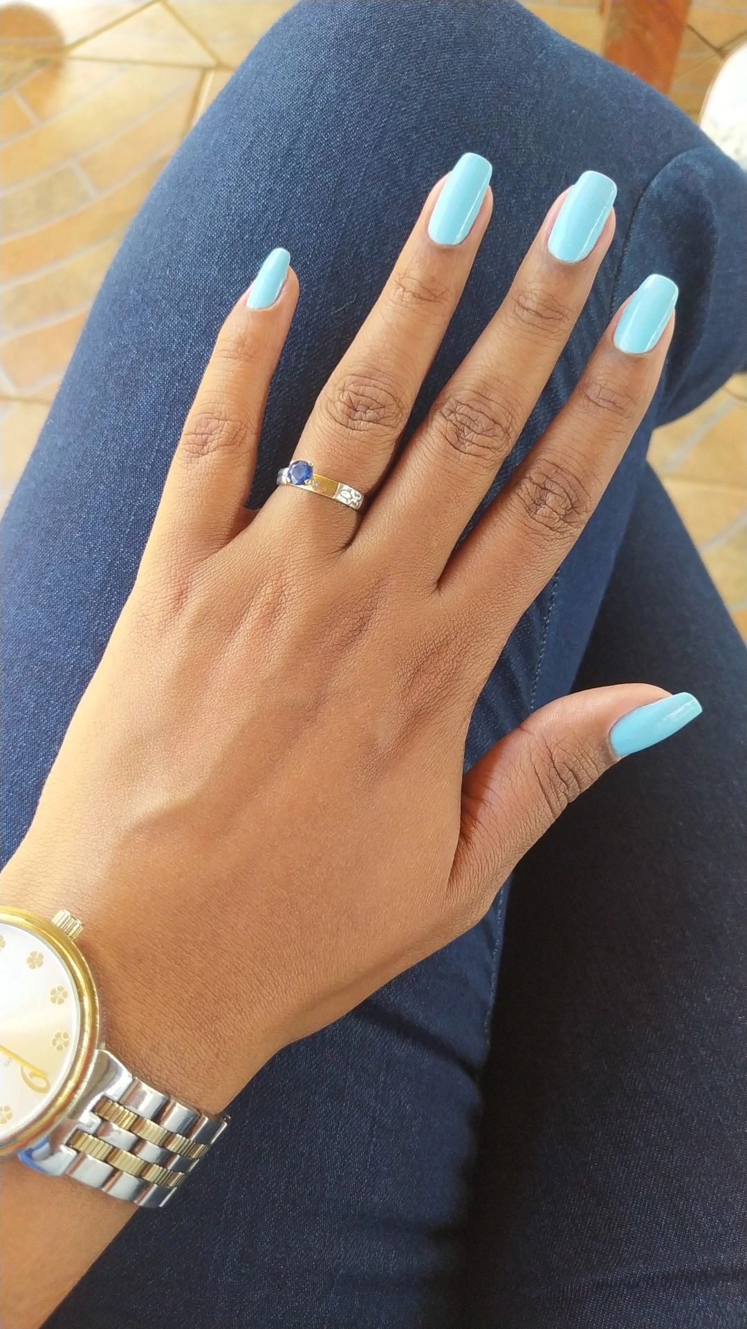 Almond geometric nail design by Faye Nguyen