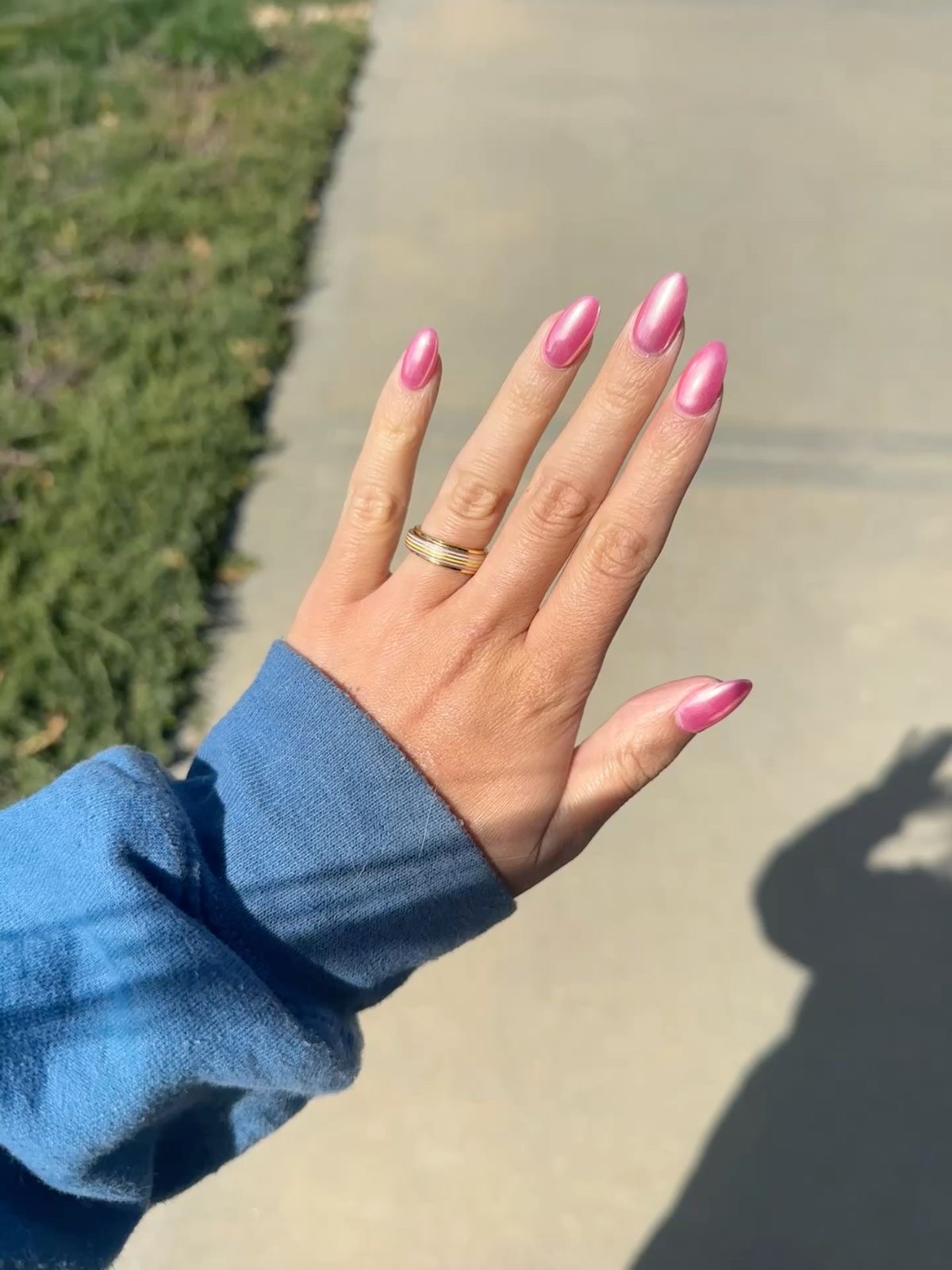Squoval abstract nail design by Harper Jade