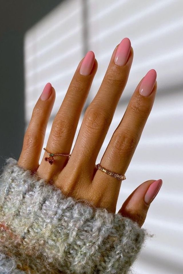 Oval art nail design by Hazel Bloom