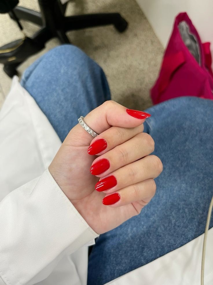 Squoval geometric nail design by Savannah Rae