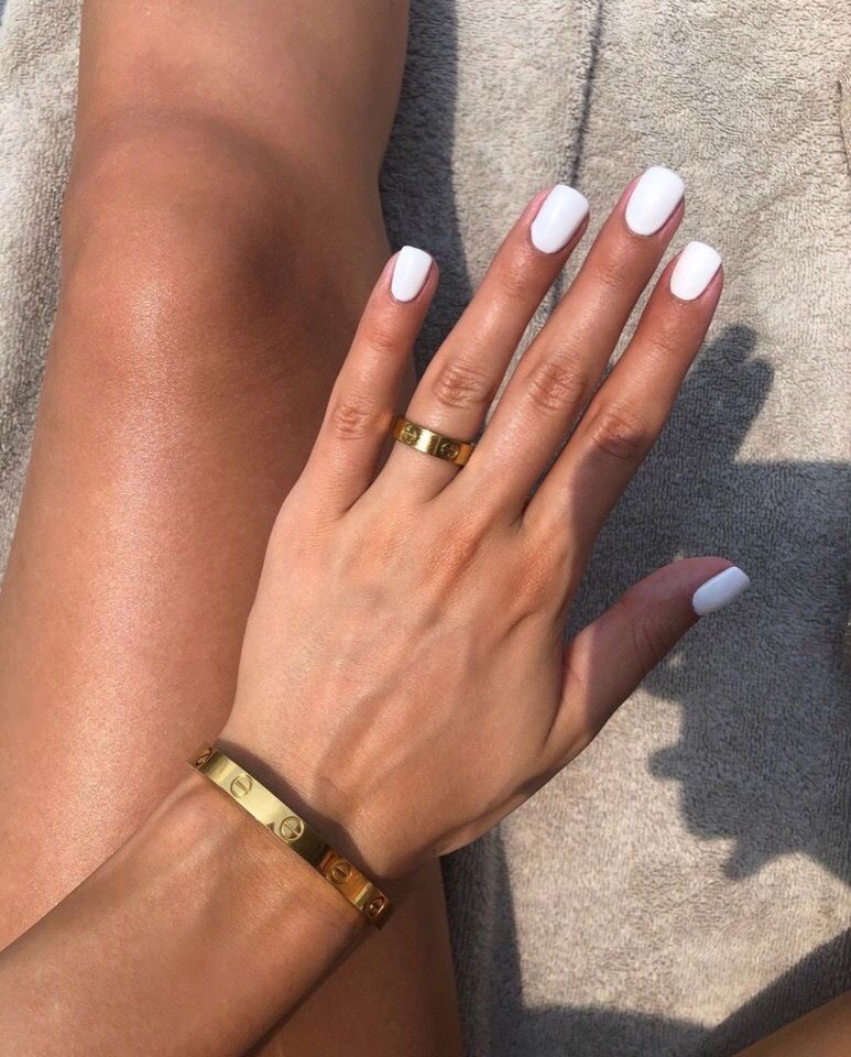 Almond chrome French nail design by Savannah Rae
