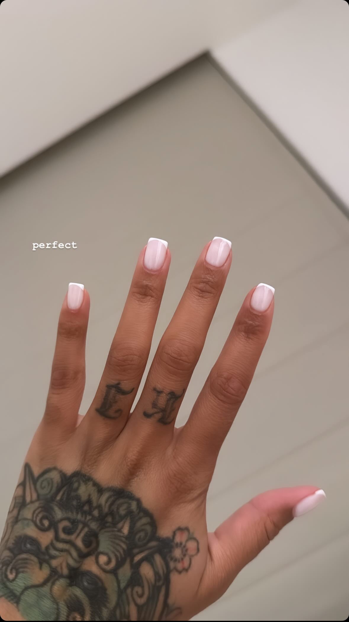 Oval aura nail design by Melanie Rose