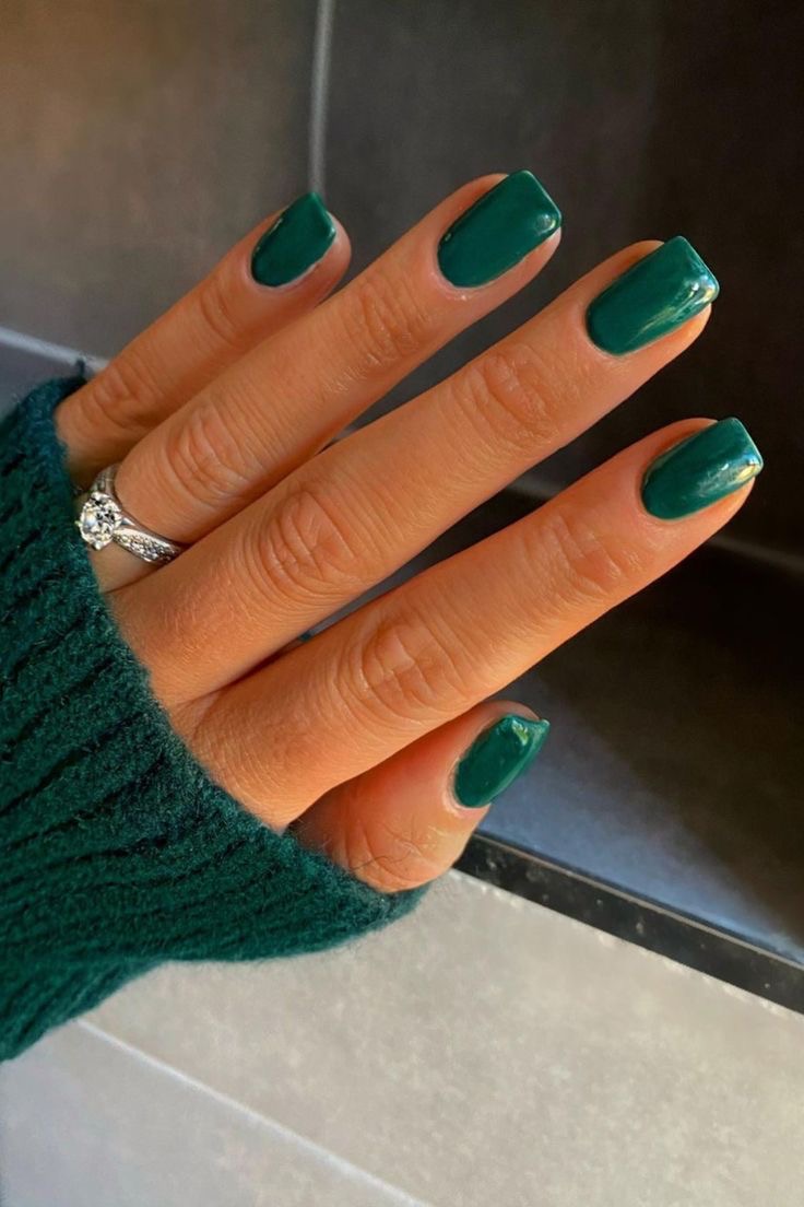 Almond marble nail design by Melanie Rose