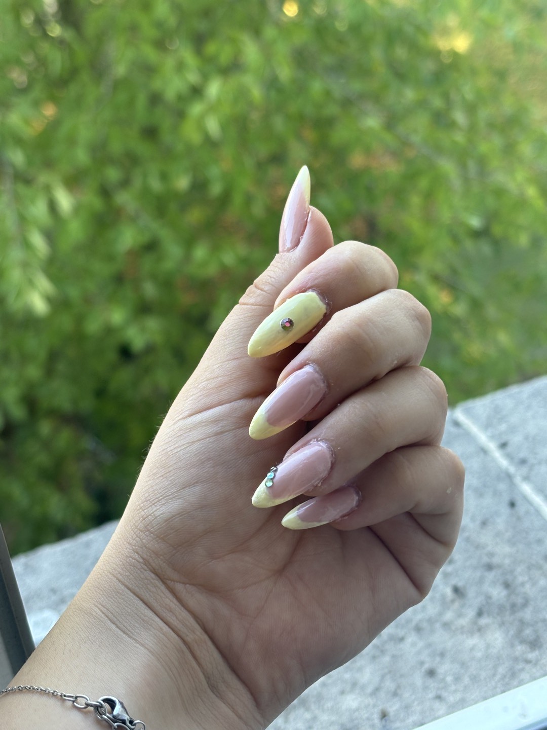 Nail post
