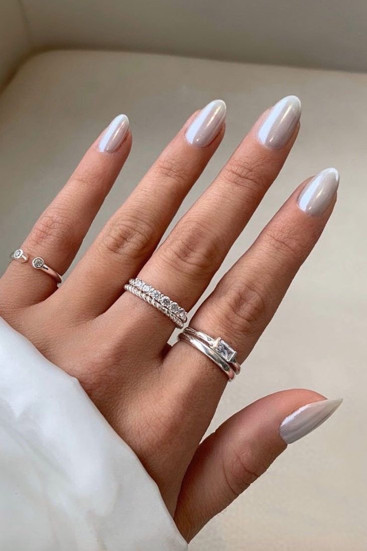 Squoval aura nail design by Skylar Rae