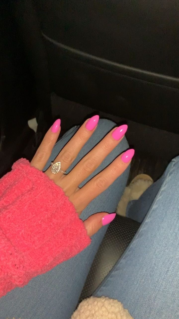 Stiletto geometric nail design by Amber Reed