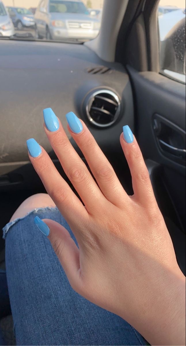 Squoval glitter French nail design by Ella Rose