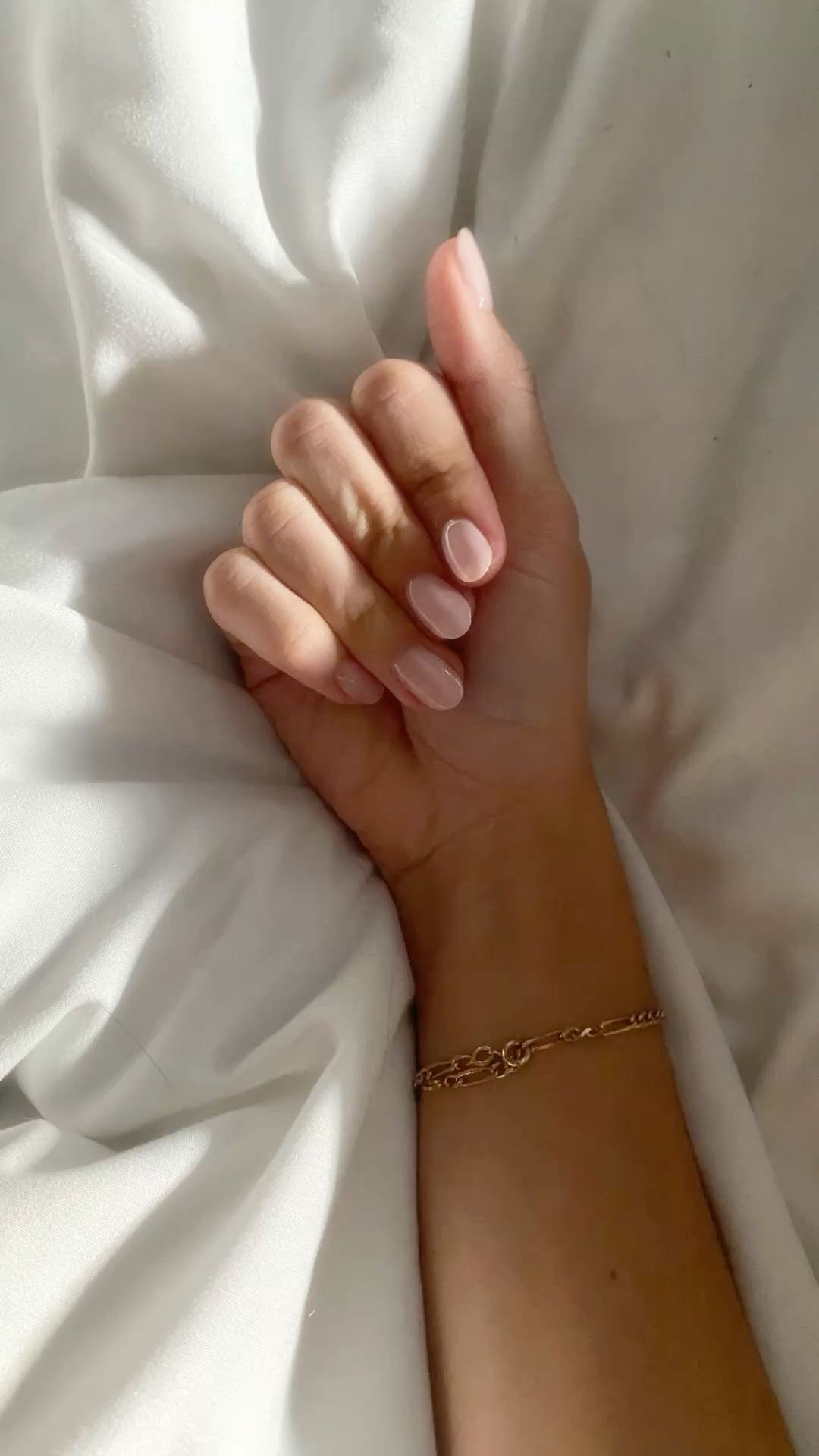 Stiletto line art nail design by Madison Rose