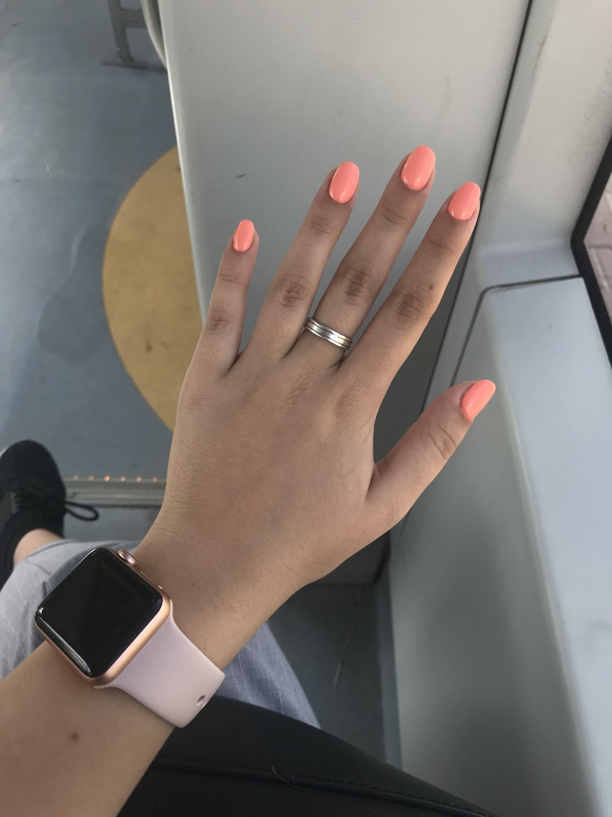 Stiletto marble nail design by Hannah Rae