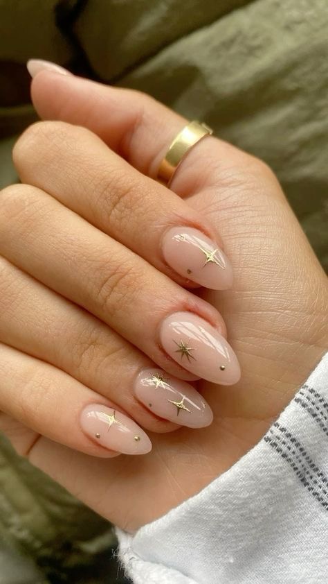 Square glazed nail design by Abigail Rose