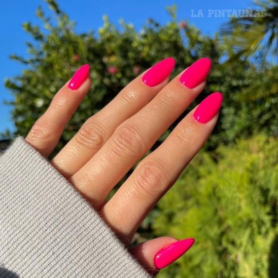 Squoval chrome French nail design by Grace Lin