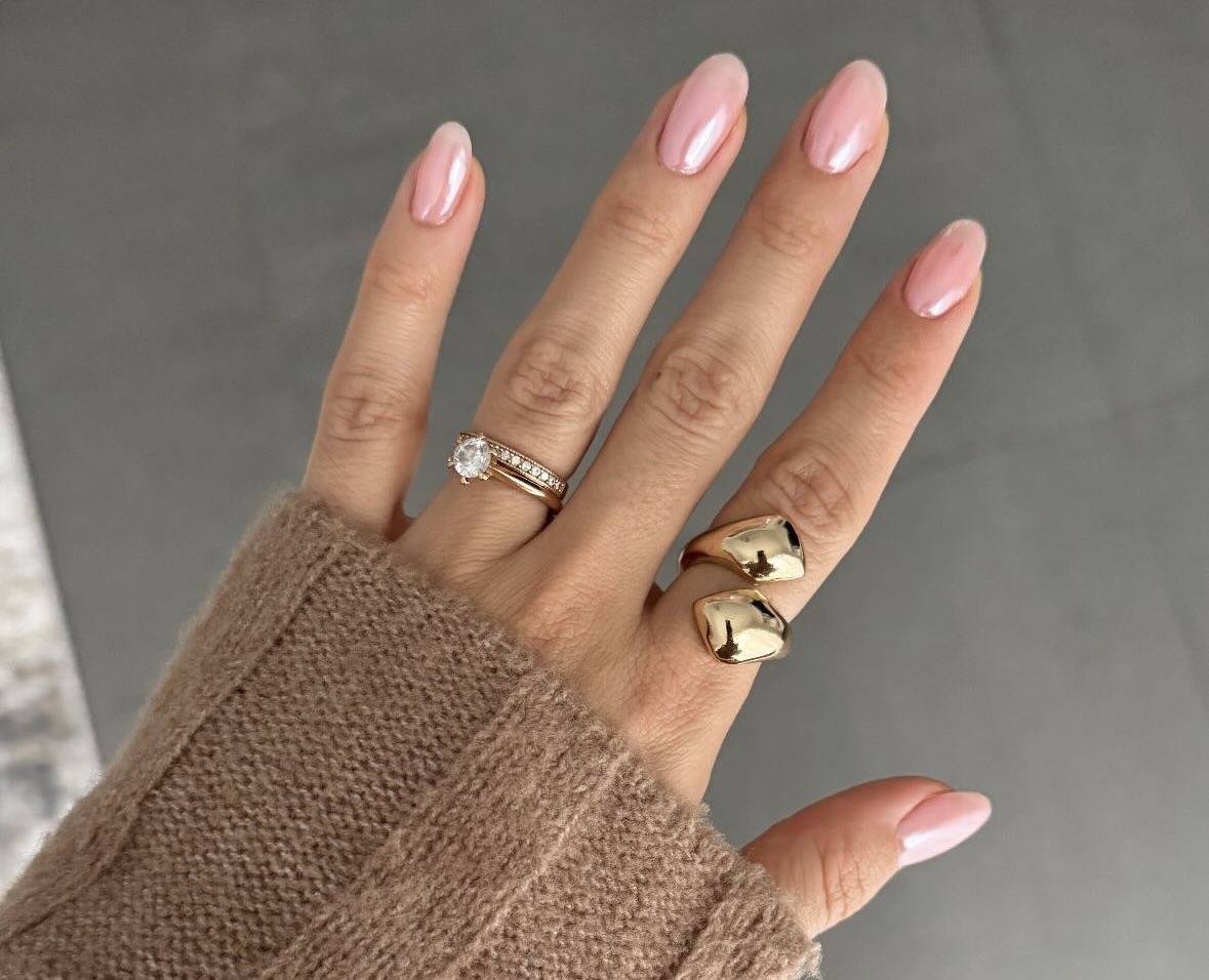 Square abstract nail design by Hana Kim
