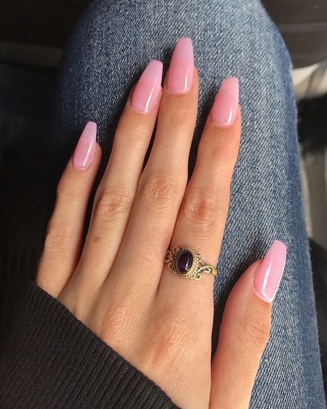 Almond French nail design by Hana Kim