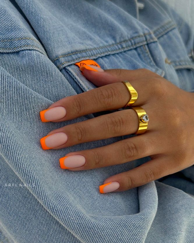 Square French nail design by Hana Kim