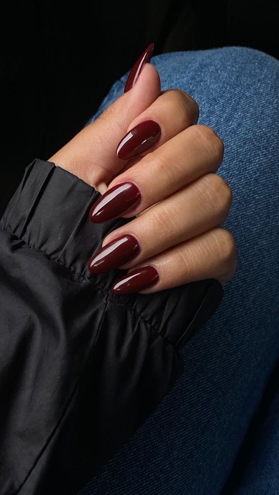 Stiletto aura nail design by Victoria Sterling
