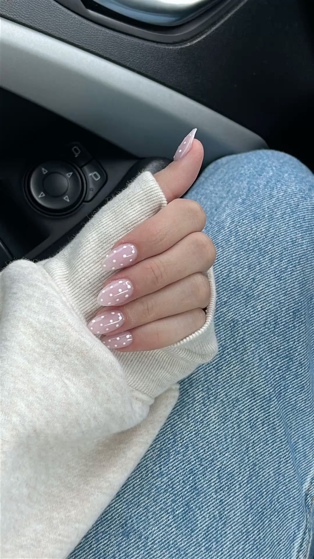 Oval marble nail design by Victoria Sterling