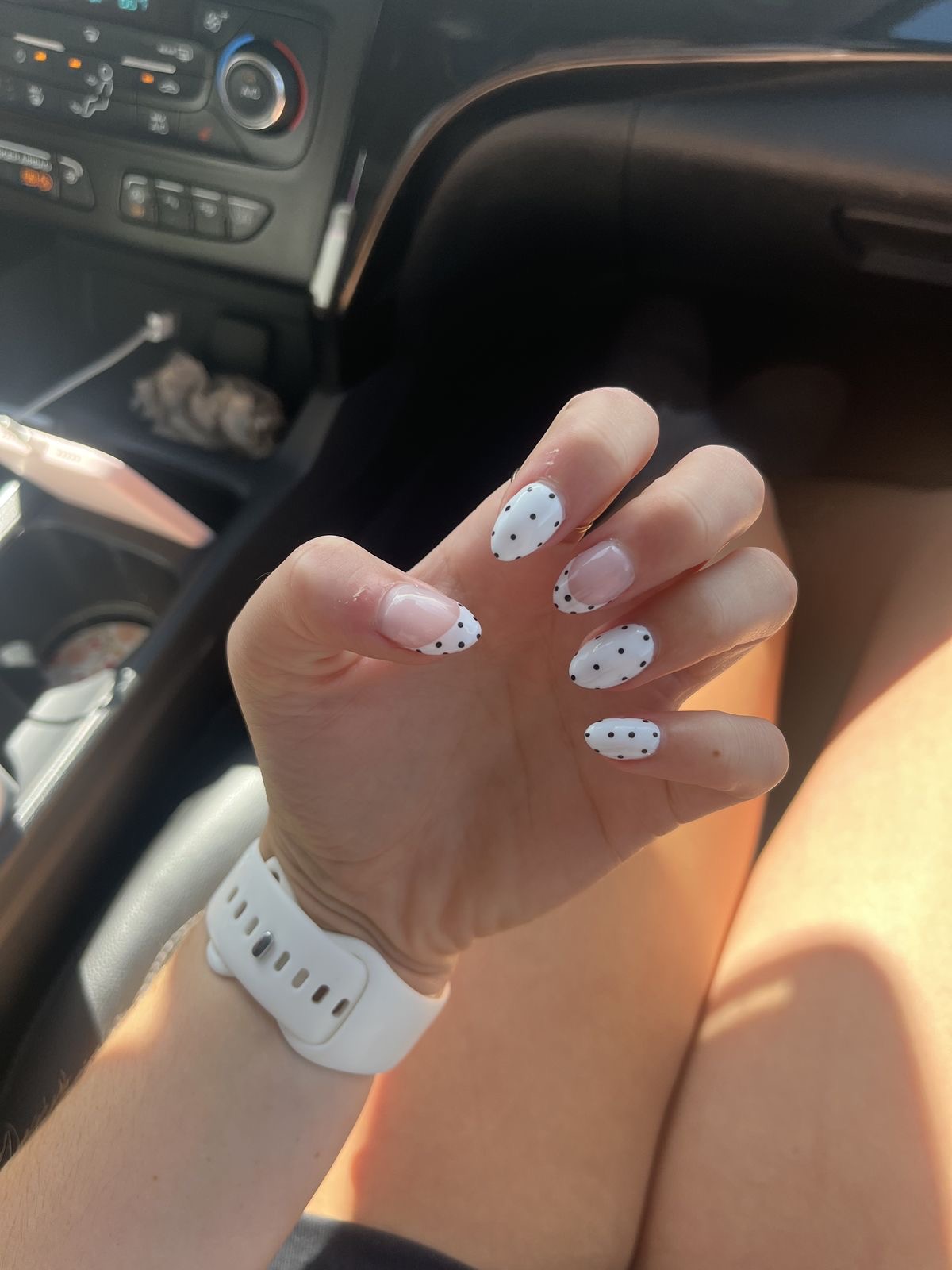 Almond ombre nail design by Elena Grace