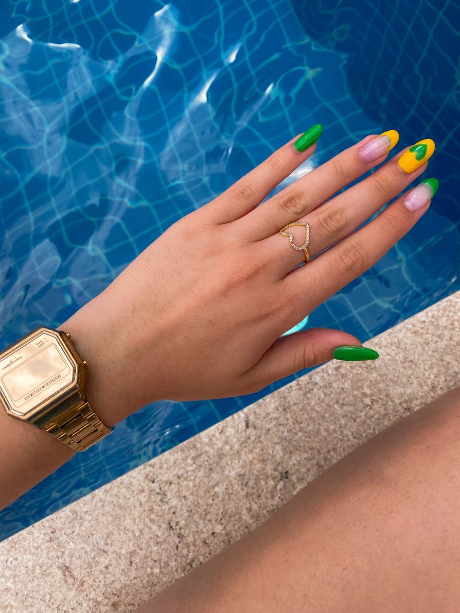 Oval minimalist nail design by Elena Grace