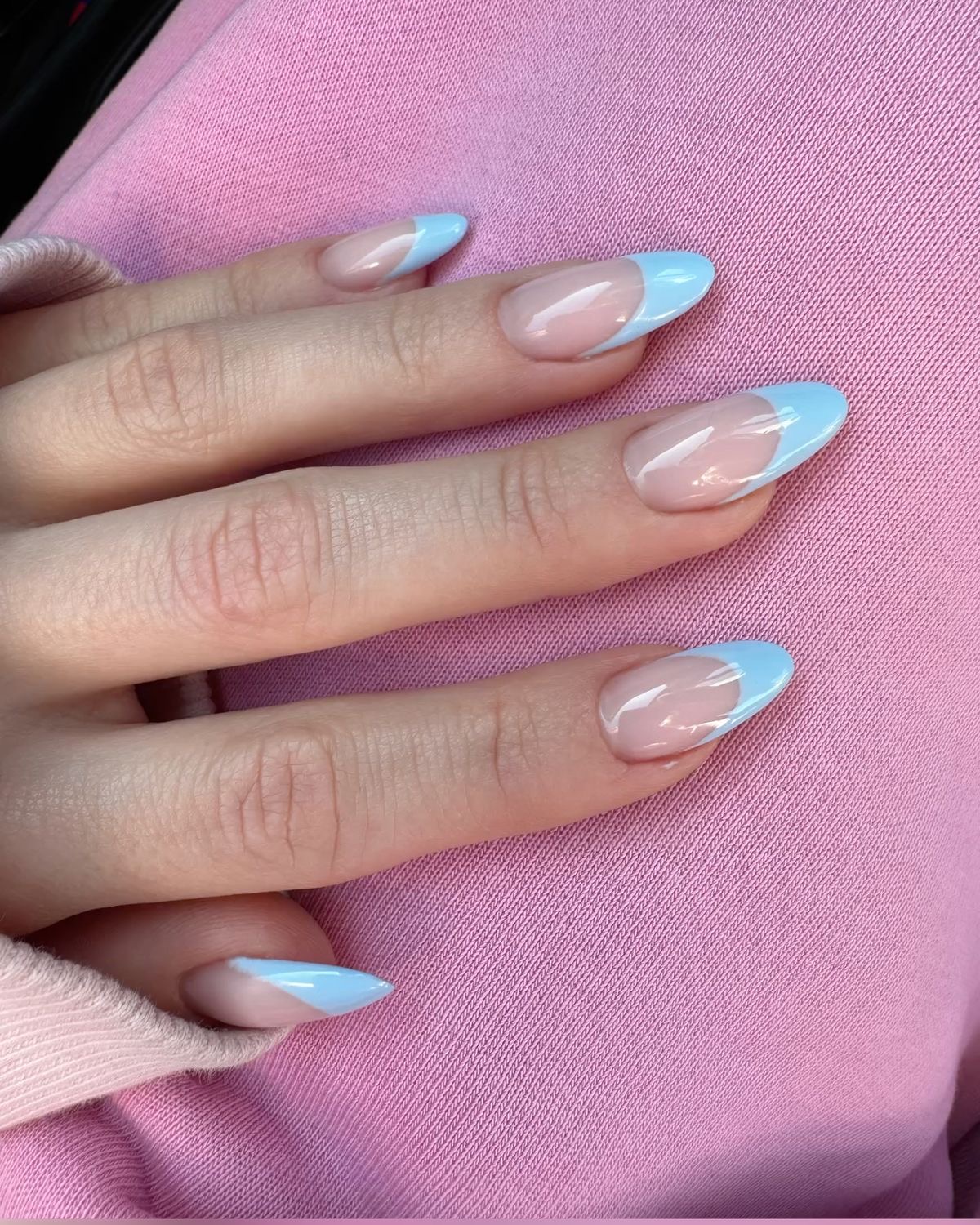Nail post