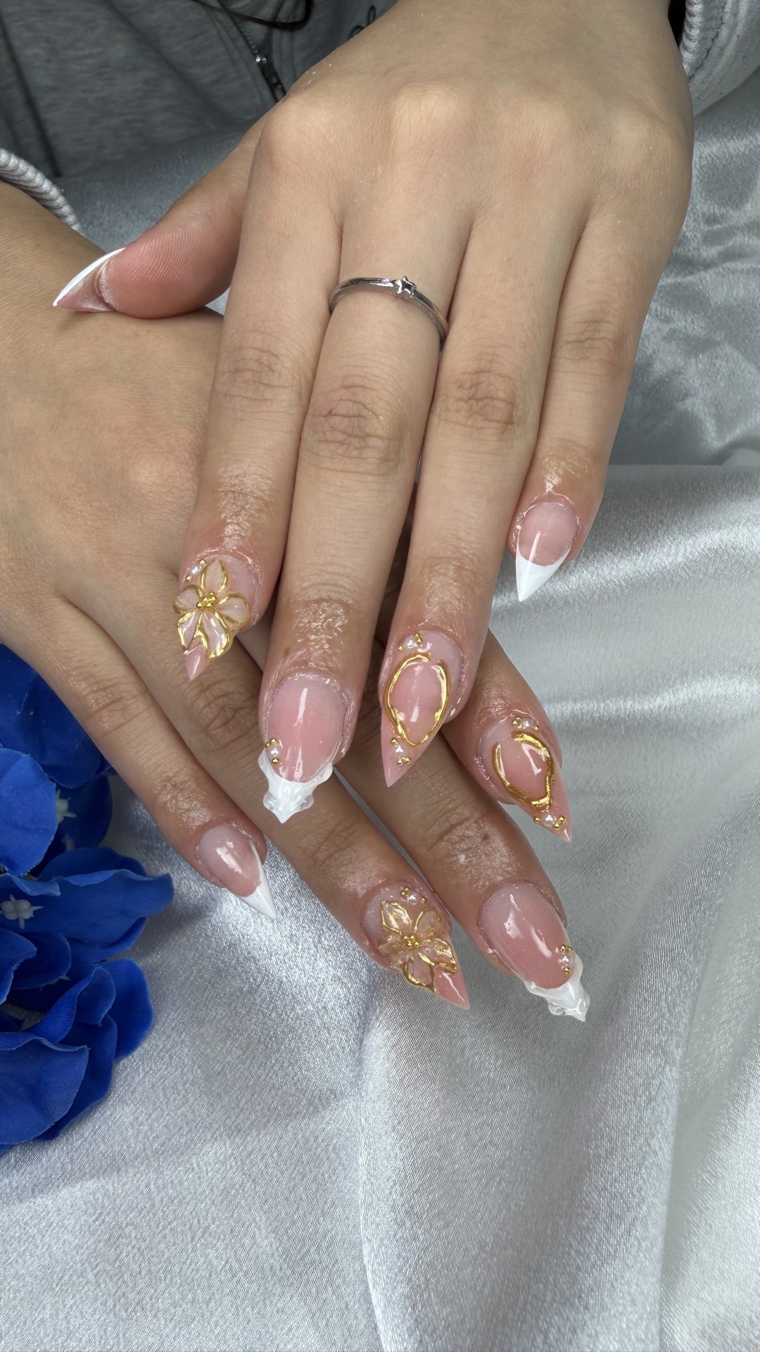 Stiletto art nail design by Márcia Tavares