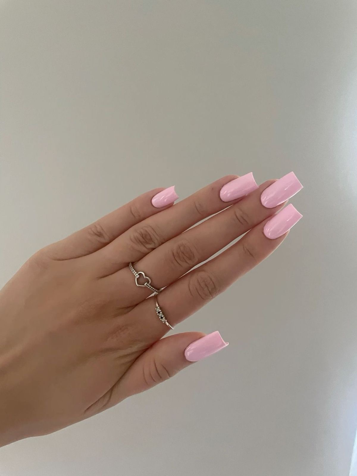 Oval art nail design by Sadie Bloom