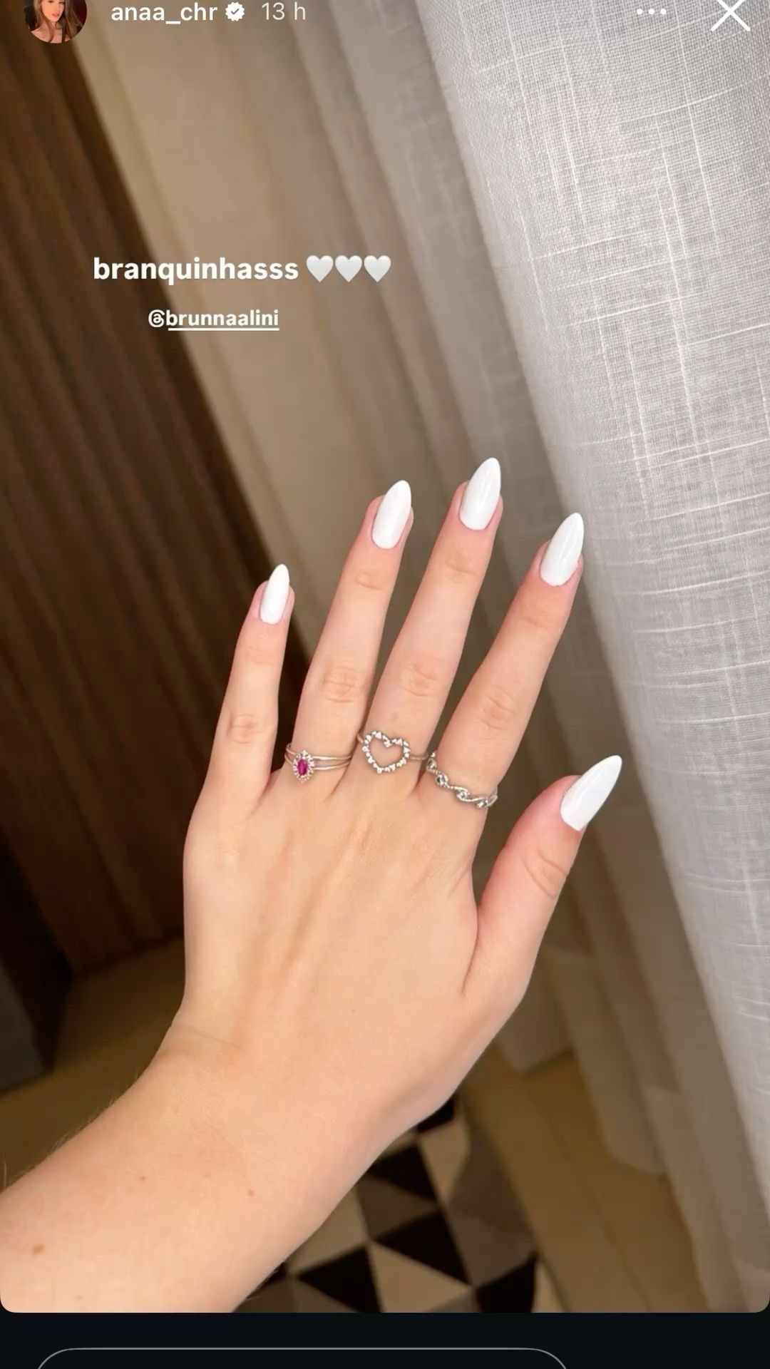 Squoval abstract nail design by Sadie Bloom