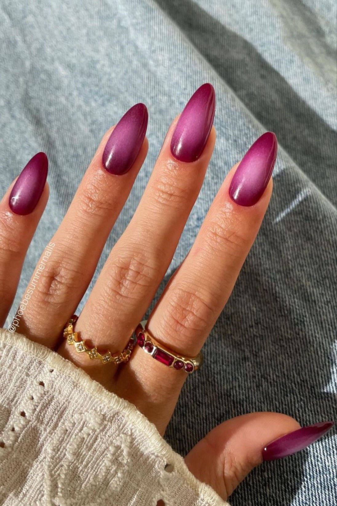 Oval minimalist nail design by Nina Patel