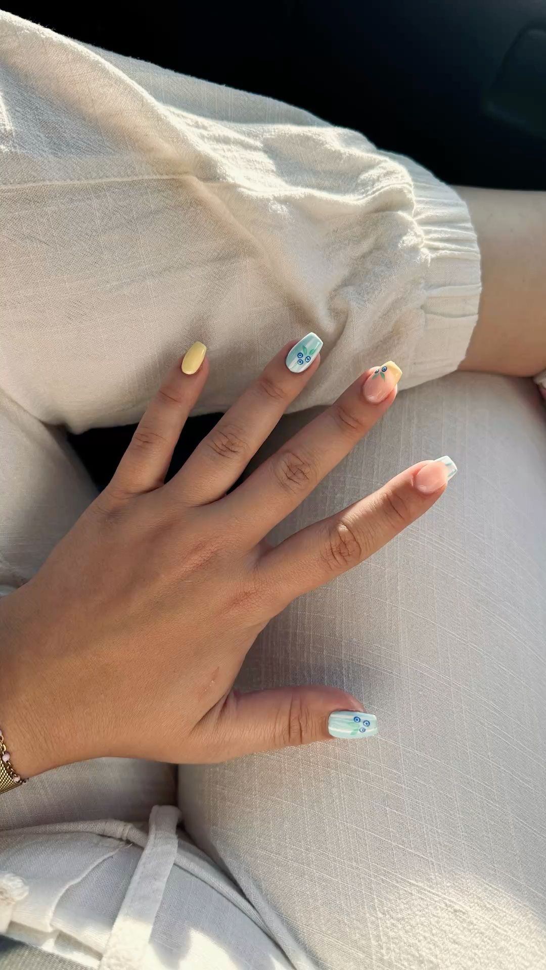 Oval line art nail design by Nina Patel